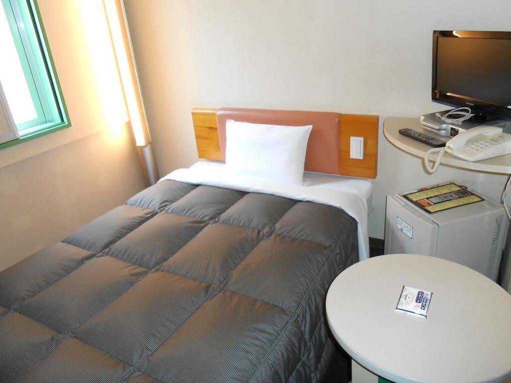 Washington R&B Hotel Umeda East Ōsaka Exterior foto